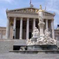 Parlament - Pallas Athene