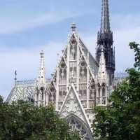 Votiv Kirche