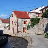 Vrboska