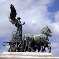 La Quadriga dell'Unita, Vittor