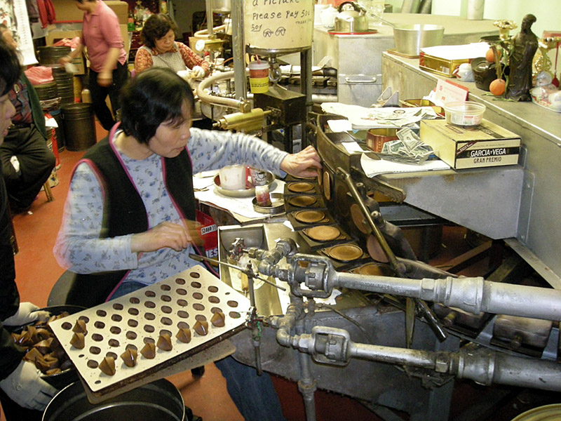 Golden Gate Fortune Cookie Factory