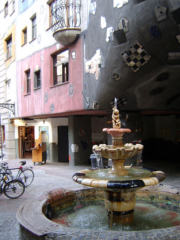 Hundertwasser Haus