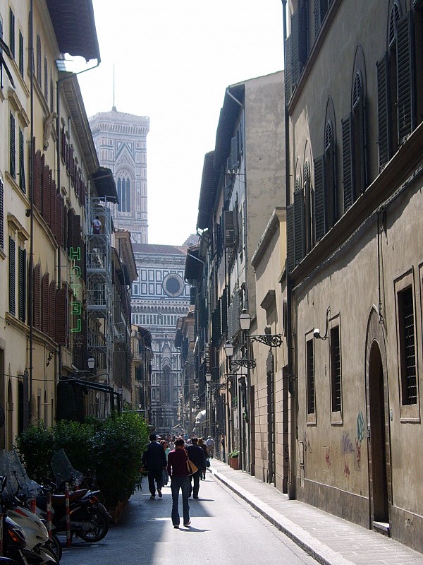 Via Ricasoli